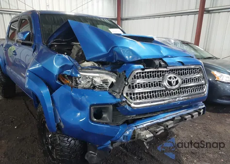 2016 Toyota Tacoma Trd Sport z USA, uszkodzony, nr VIN 3TMCZ5AN3GM023953